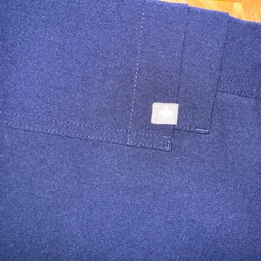 Figs Men's Deep Blue Scrub Pants